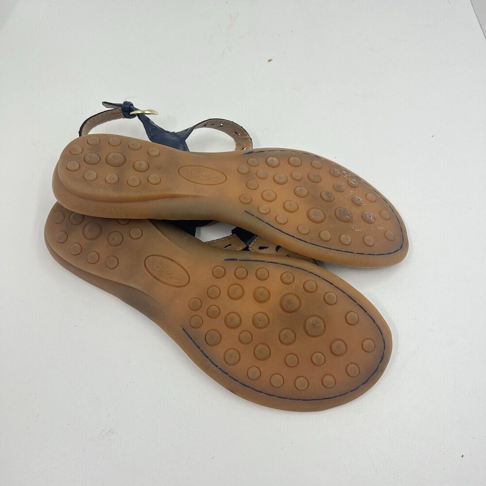 B.O.C. by Born Sandals Charel Comfort Thong Buckle Summer Navy Women’s Size 7 - Picture 3 of 6